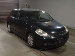 2005 Nissan Tiida