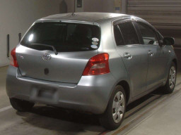 2006 Toyota Vitz