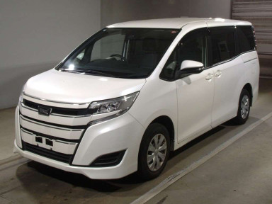 2019 Toyota Noah