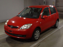 2005 Mazda Demio