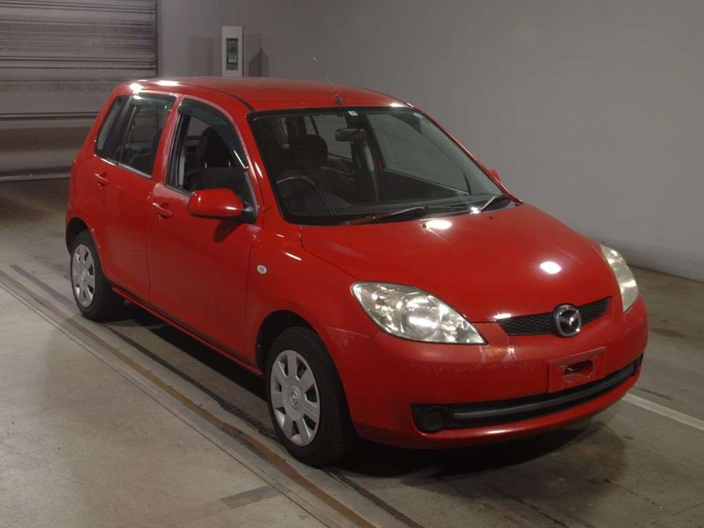 2005 Mazda Demio DY3W[2]