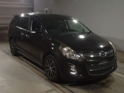 2011 Mazda MPV