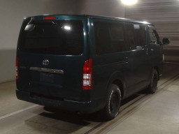 2006 Toyota Hiace Van