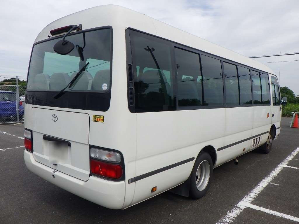 2009 Toyota Coaster XZB50[1]