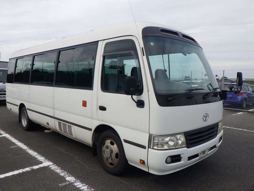 2009 Toyota Coaster XZB50[2]