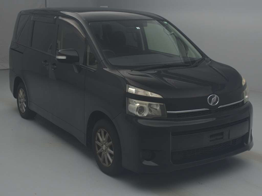 2012 Toyota Voxy ZRR70G[2]