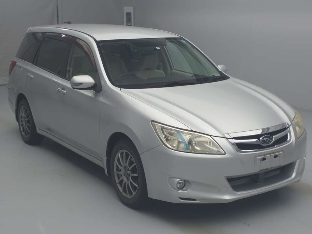 2010 Subaru Exiga YA5[2]