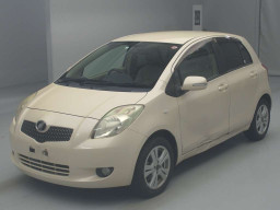 2006 Toyota Vitz