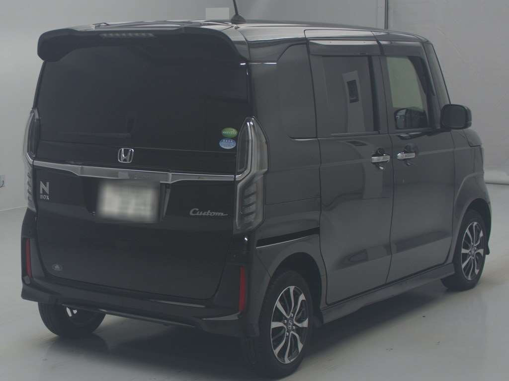 2019 Honda N-BOX CUSTOM JF4[1]