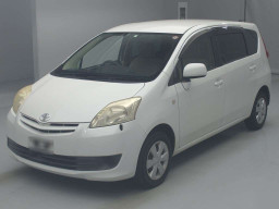 2011 Toyota Passo sette