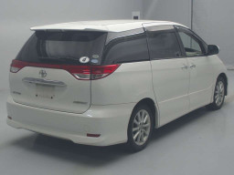 2011 Toyota Estima