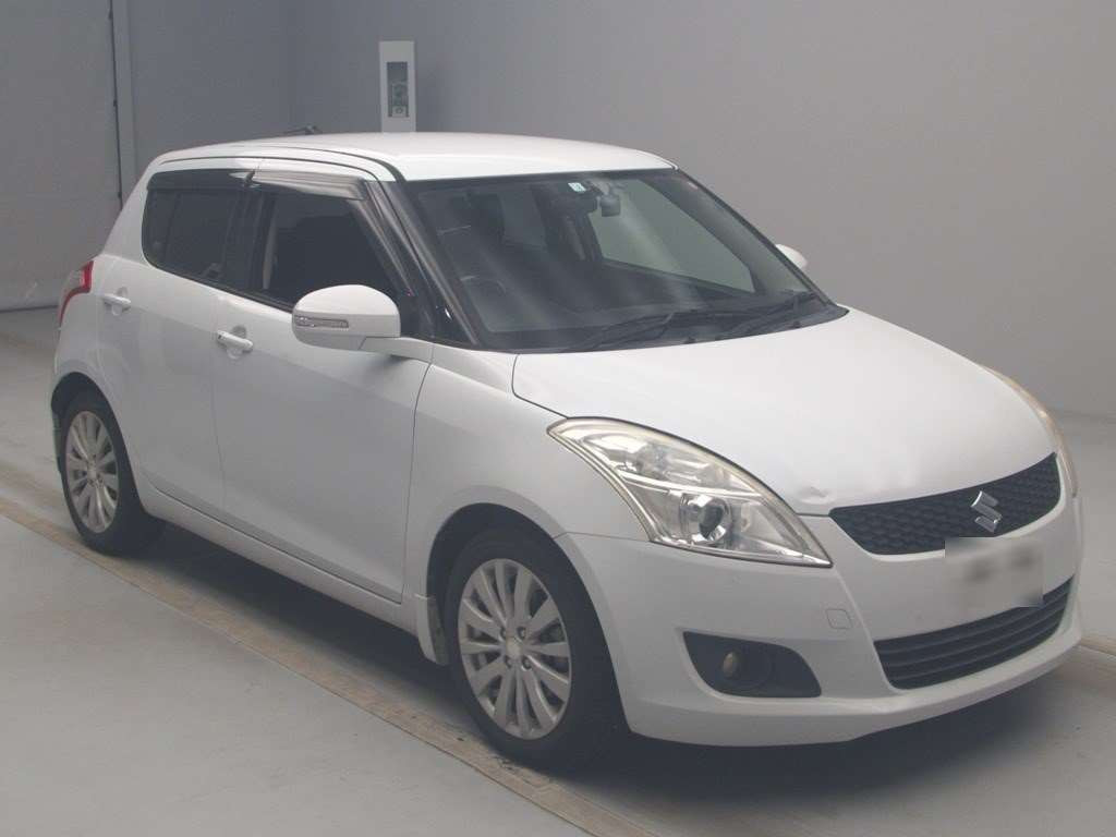 2012 Suzuki Swift ZC72S[2]