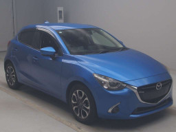 2017 Mazda Demio