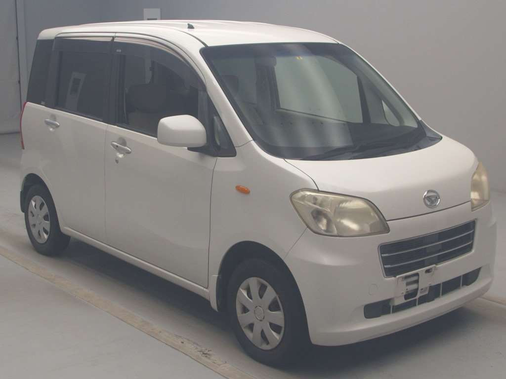 2010 Daihatsu Tanto exe L455S[2]