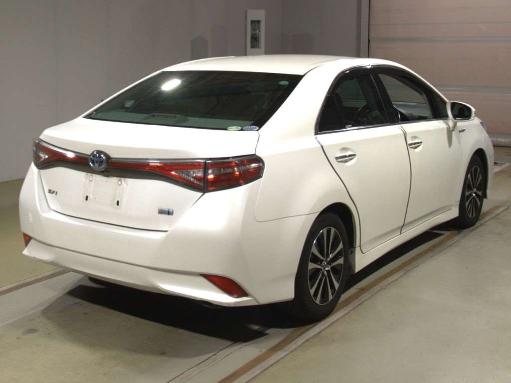 2014 Toyota SAI AZK10[1]