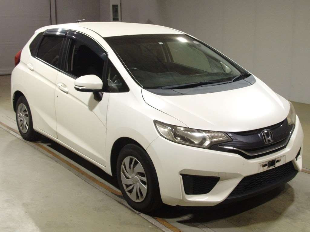 2014 Honda Fit GK3[2]