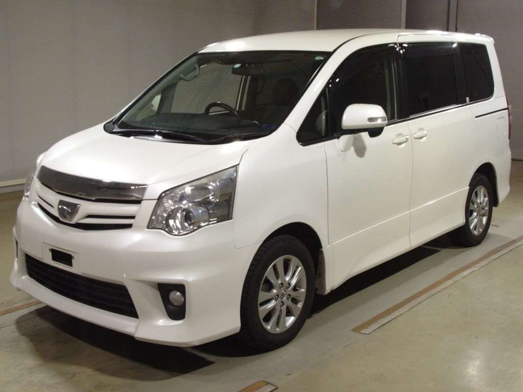 2012 Toyota Noah ZRR75W[0]