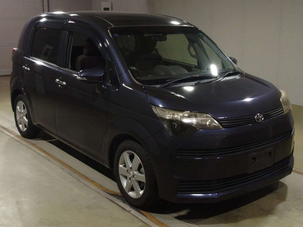 2012 Toyota Spade NCP141[2]