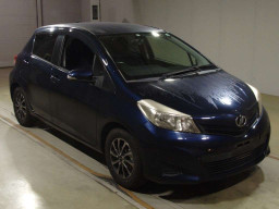 2013 Toyota Vitz