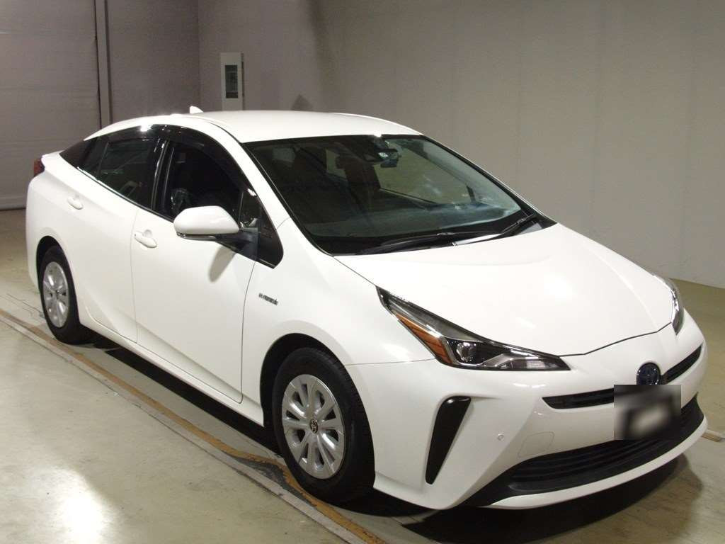 2019 Toyota Prius ZVW51[2]