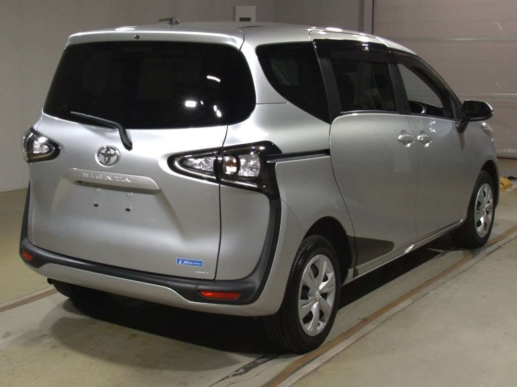 2021 Toyota Sienta NCP175G[1]