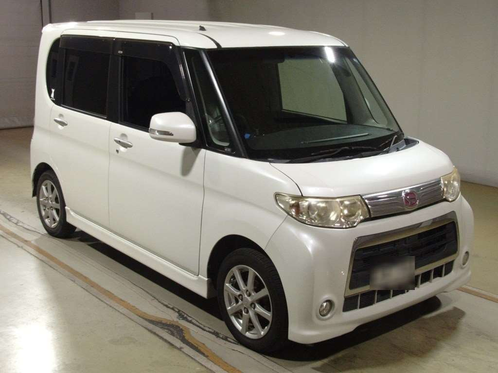 2011 Daihatsu Tanto Custom L375S[2]