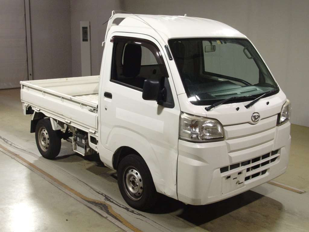 2016 Daihatsu Hijet Truck S500P[2]