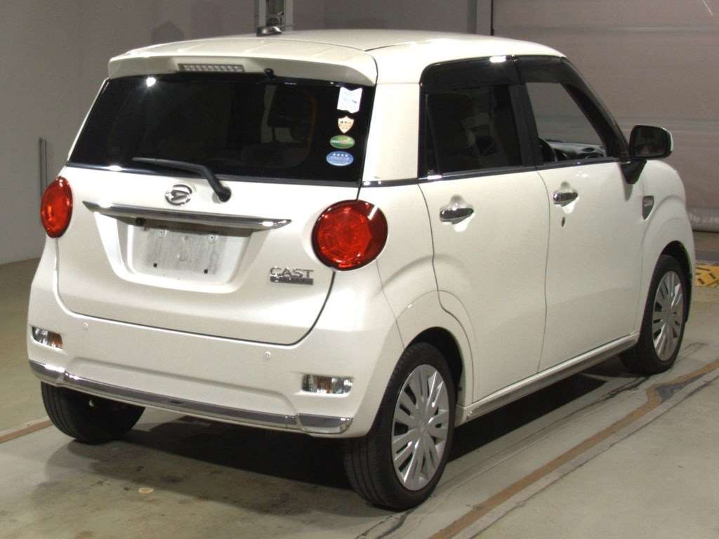 2019 Daihatsu Cast LA250S[1]