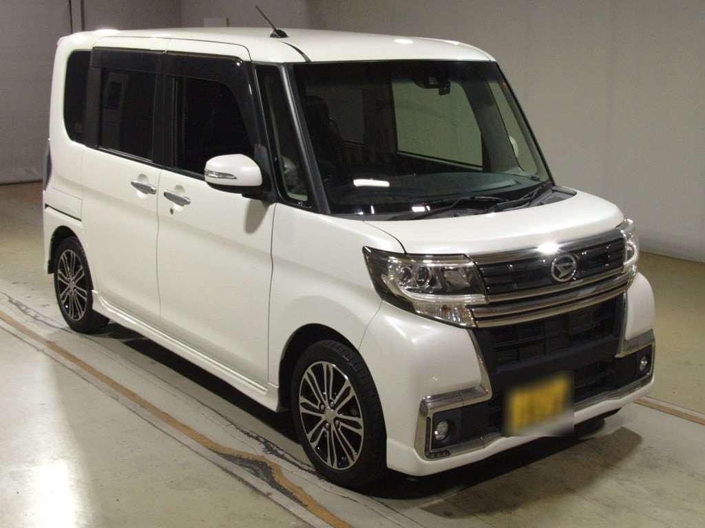 2016 Daihatsu Tanto Custom LA600S[2]