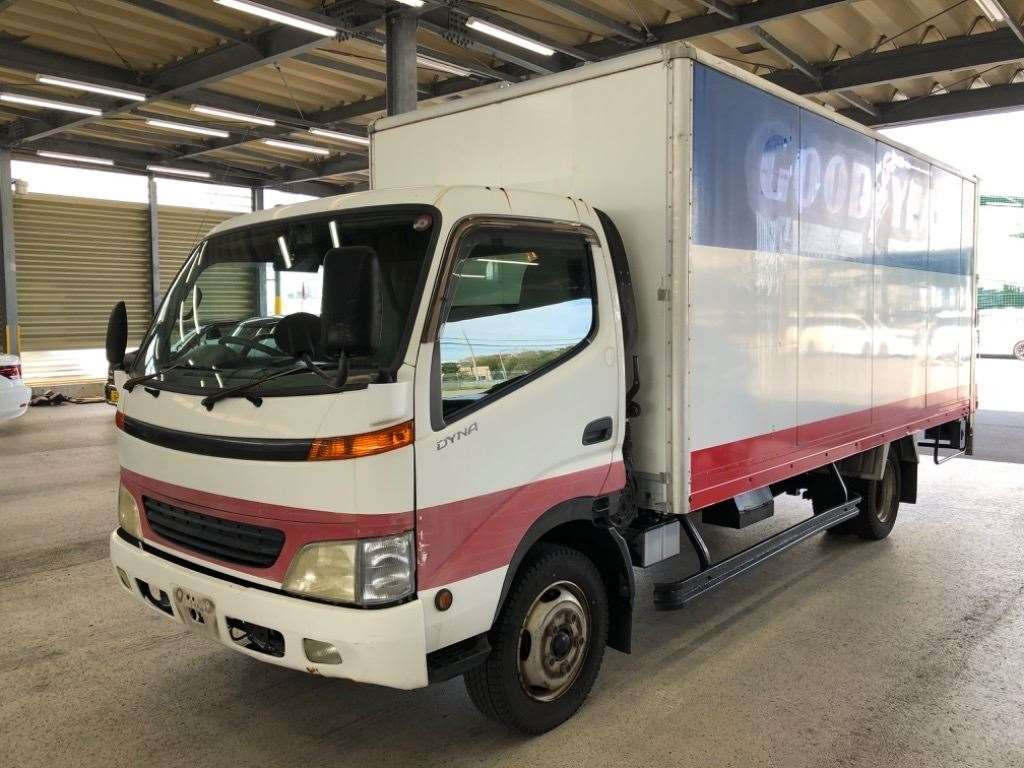 2001 Toyota Dyna Truck XZU421[0]