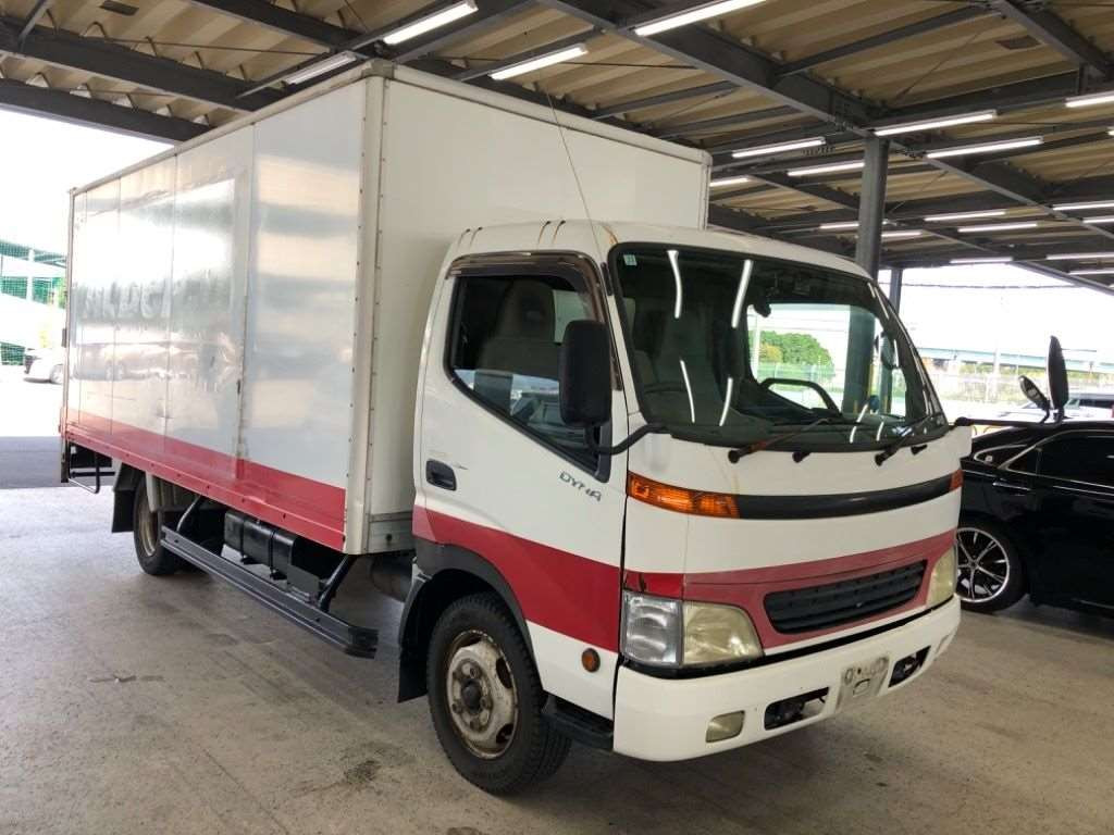 2001 Toyota Dyna Truck XZU421[2]