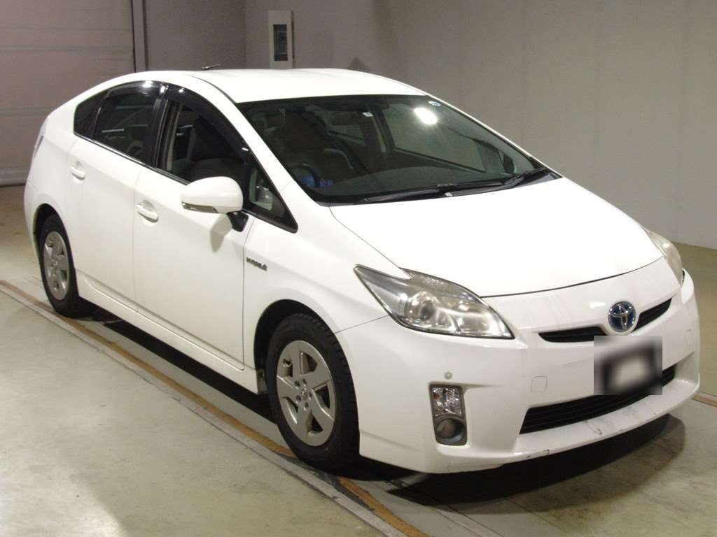 2009 Toyota Prius ZVW30[2]