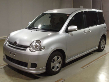 2009 Toyota Sienta