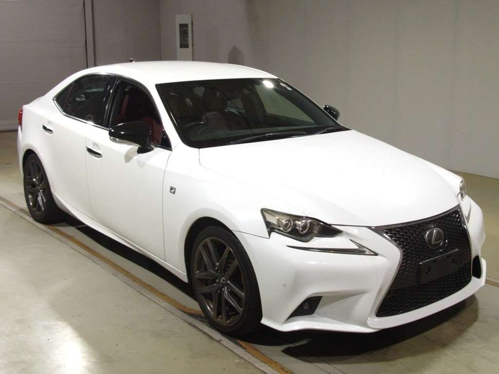 2013 Lexus IS GSE31[2]