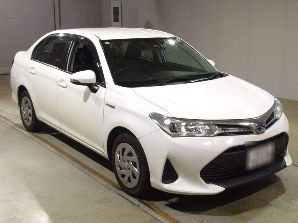 2019 Toyota Corolla Axio NKE165[2]