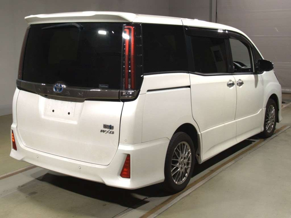 2021 Toyota Noah ZWR80W[1]