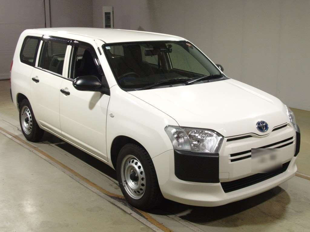 2021 Toyota Probox NHP160V[2]