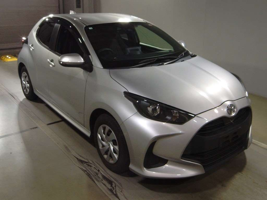 2020 Toyota YARIS KSP210[2]