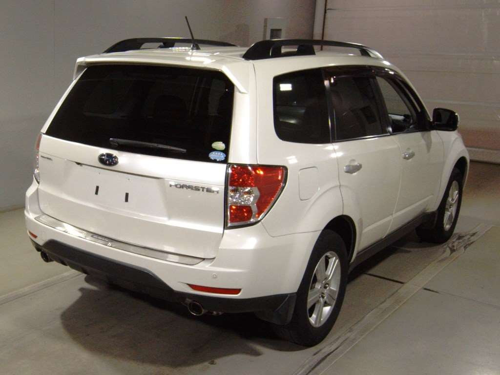 2011 Subaru Forester SHJ[1]