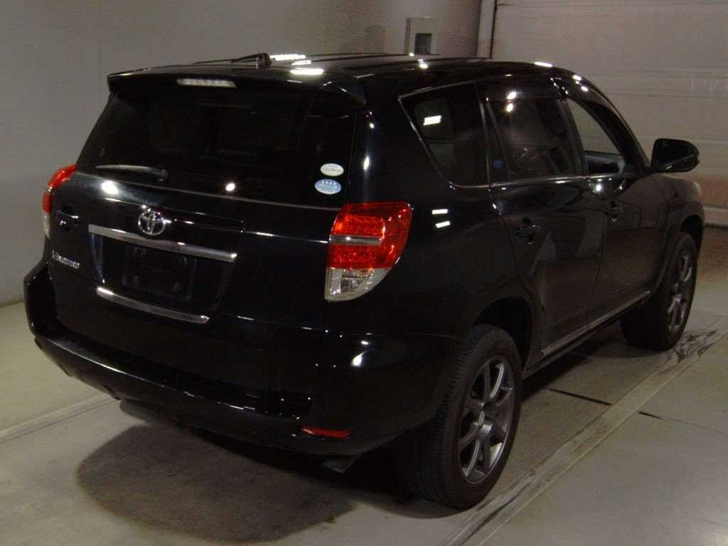 2011 Toyota Vanguard ACA38W[1]