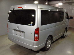 2010 Toyota Hiace Wagon