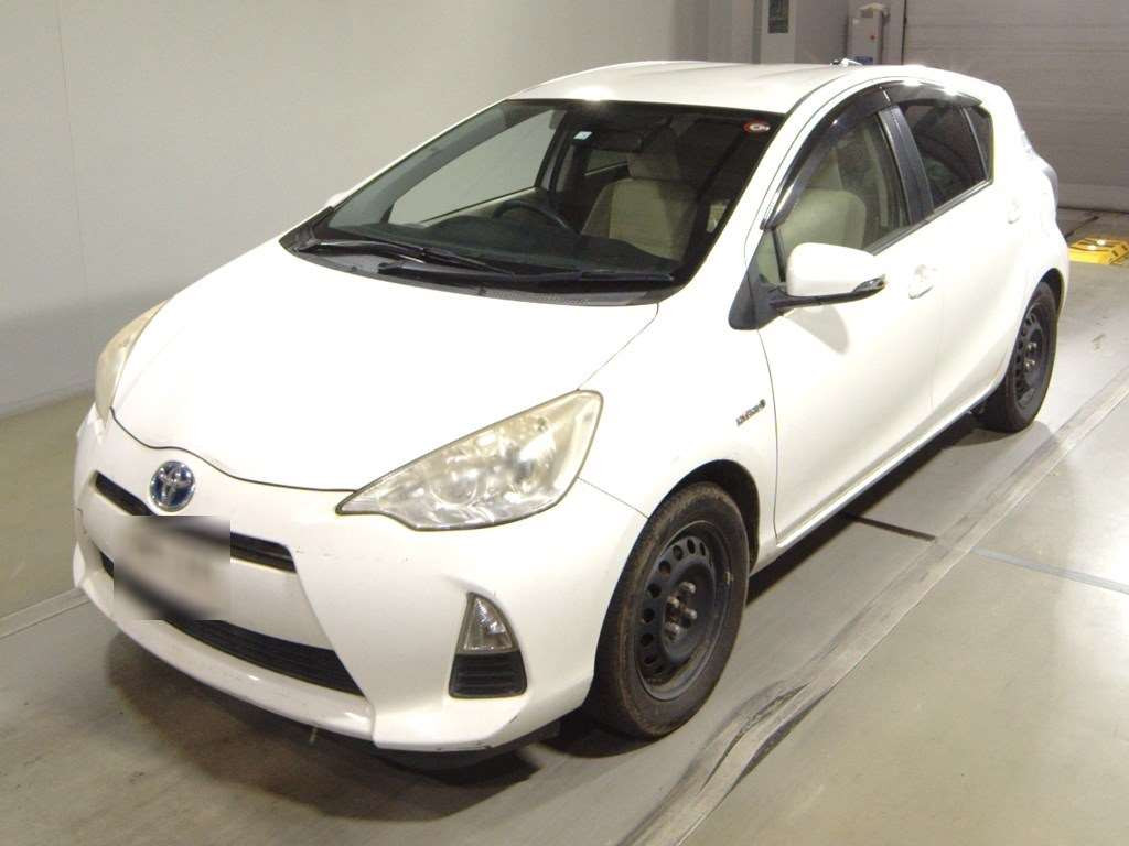 2012 Toyota Aqua NHP10[0]