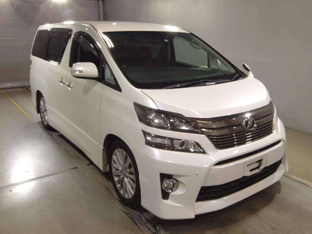 2011 Toyota Vellfire ANH20W[2]