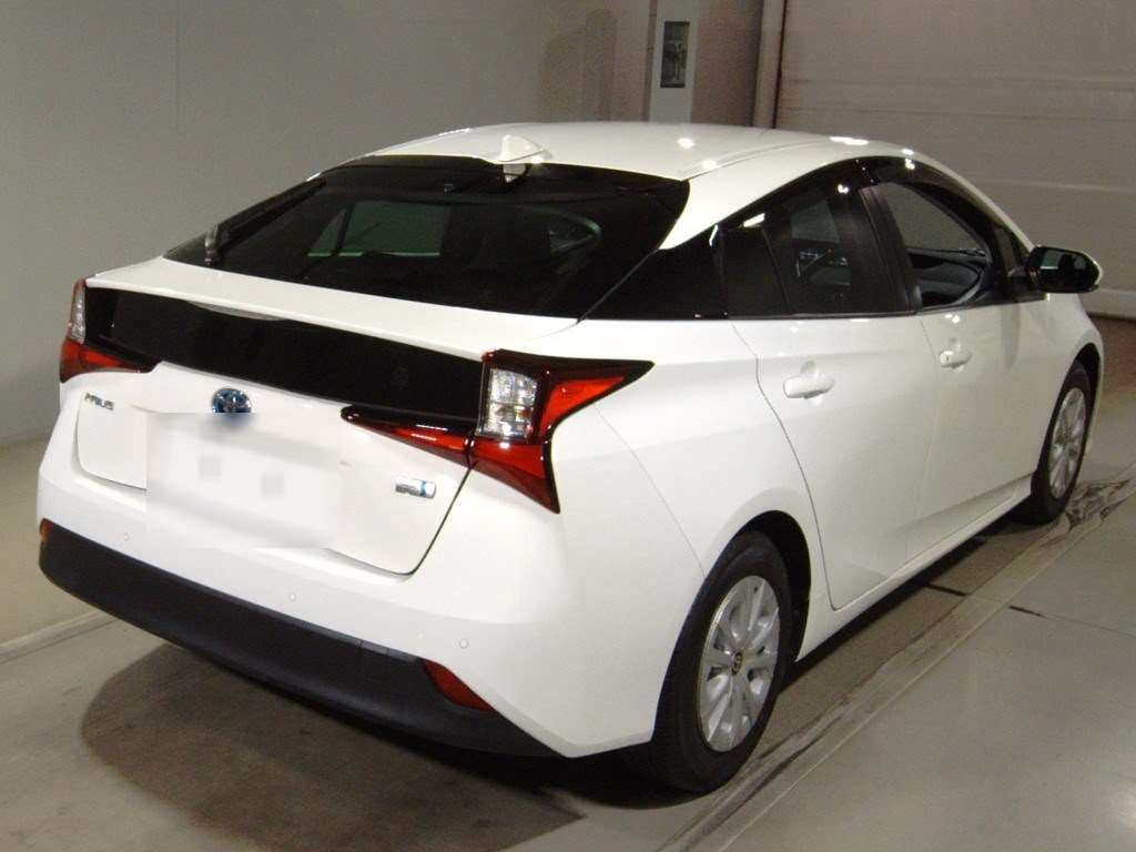 2021 Toyota Prius ZVW51[1]