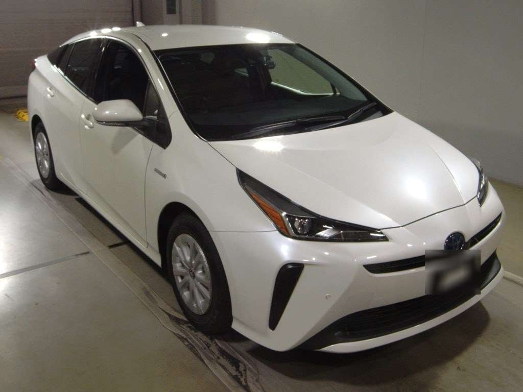 2020 Toyota Prius ZVW51[2]