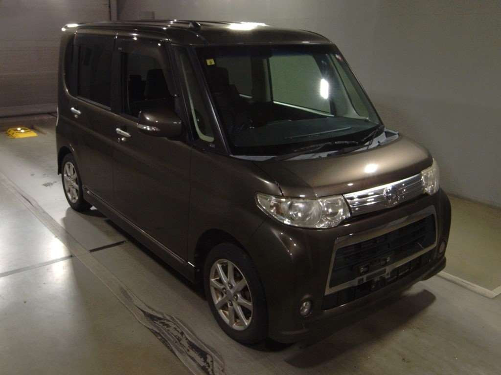 2012 Daihatsu Tanto L375S[2]