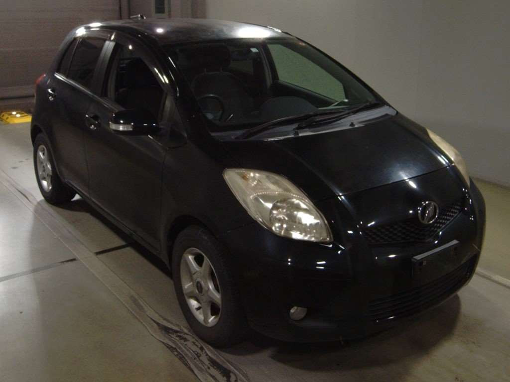 2008 Toyota Vitz KSP90[2]