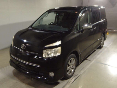 2010 Toyota Voxy