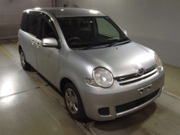 2007 Toyota Sienta