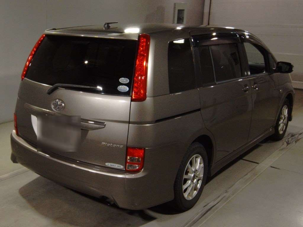 2007 Toyota Isis ANM10W[1]